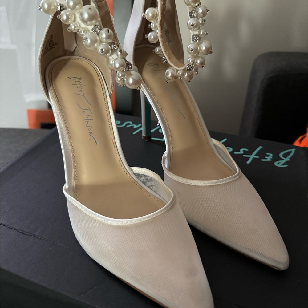 Betsy Johnson pearl heels